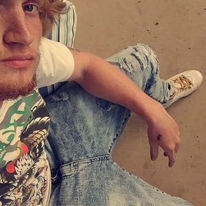 Meet your Posher, Daniel